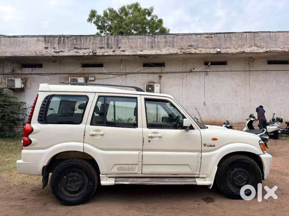 Mahindra Scorpio 2010 Diesel Manual