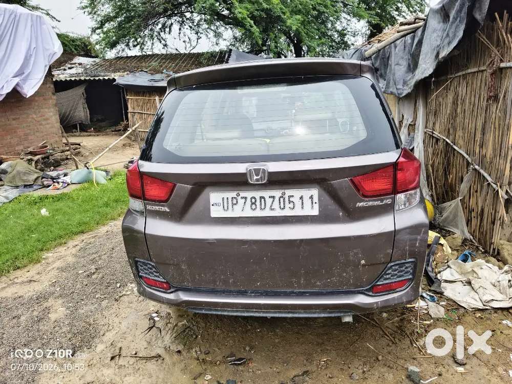 Honda Mobilio 2015 Diesel 96000 Km Driven