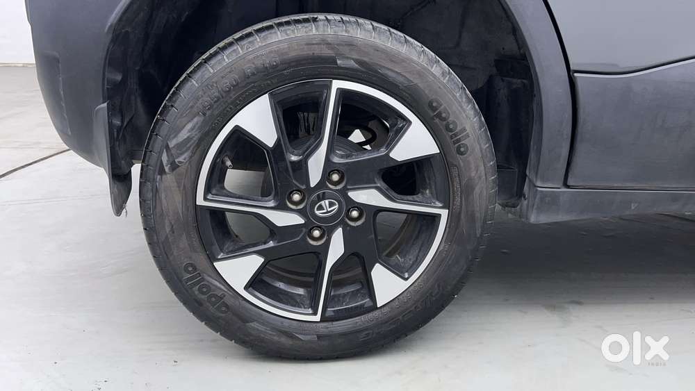 Tata Punch Creative, 2023, Petrol