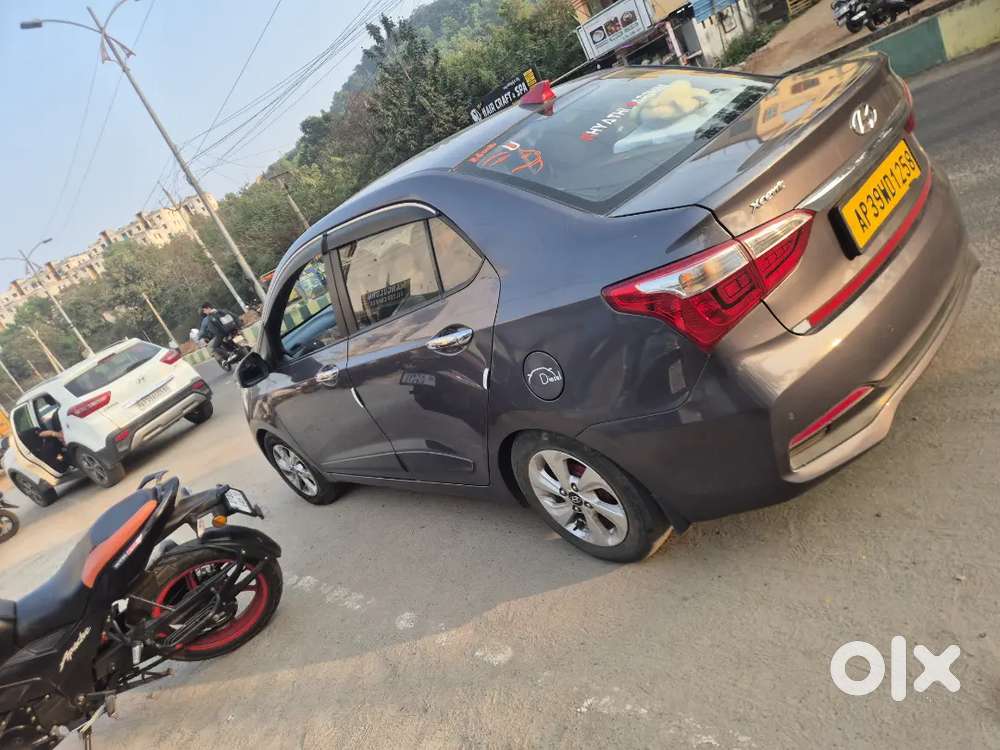 Hyundai Xcent 2017 Diesel 110000 Km Driven