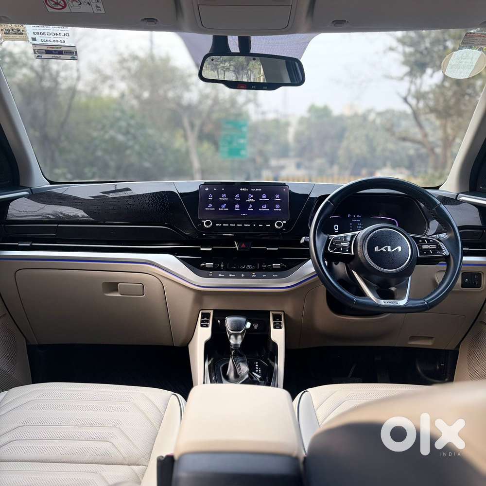 Kia Carens 1.4 Luxury Plus Dct 7 Str, 2022, Petrol