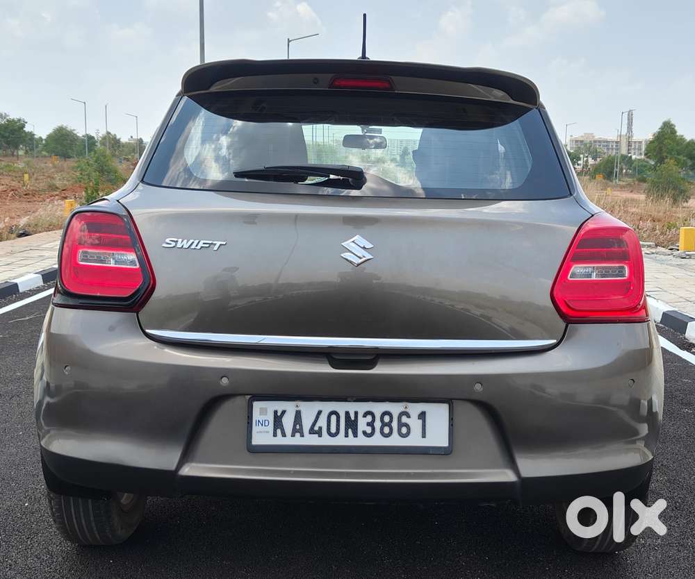 Maruti Suzuki Swift Zxi Plus, 2022, Petrol