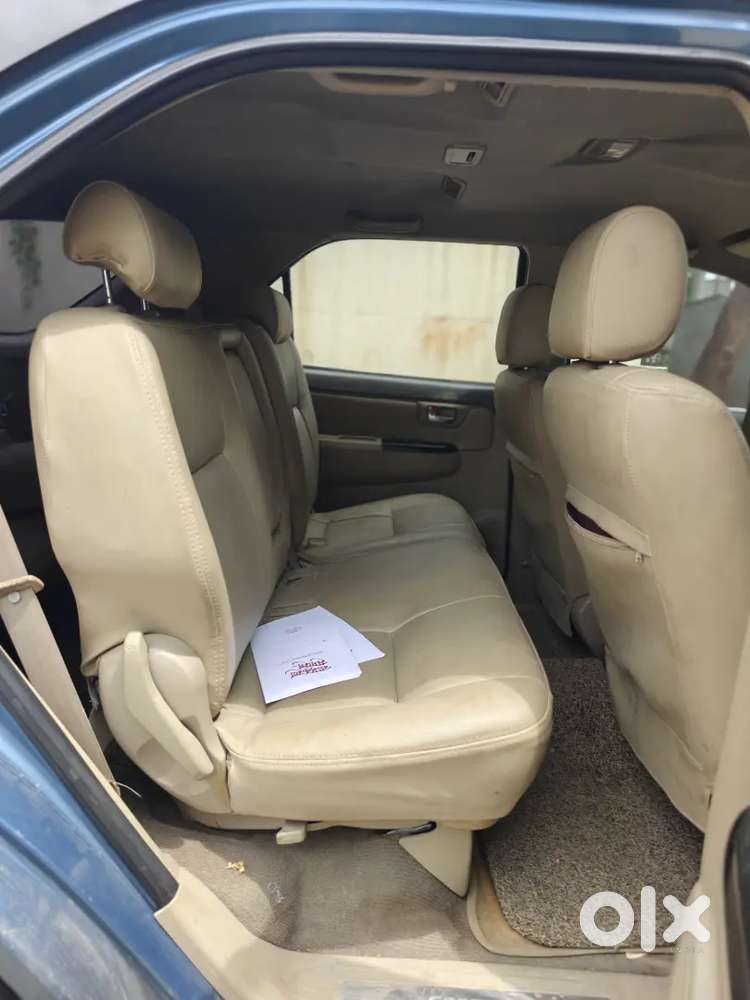 Toyota Fortuner Diesel Manual 2012