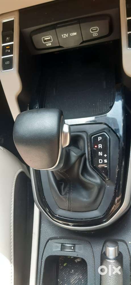 Kia Carens 1.5 Luxury Plus Turbo Dct, 2023, Petrol