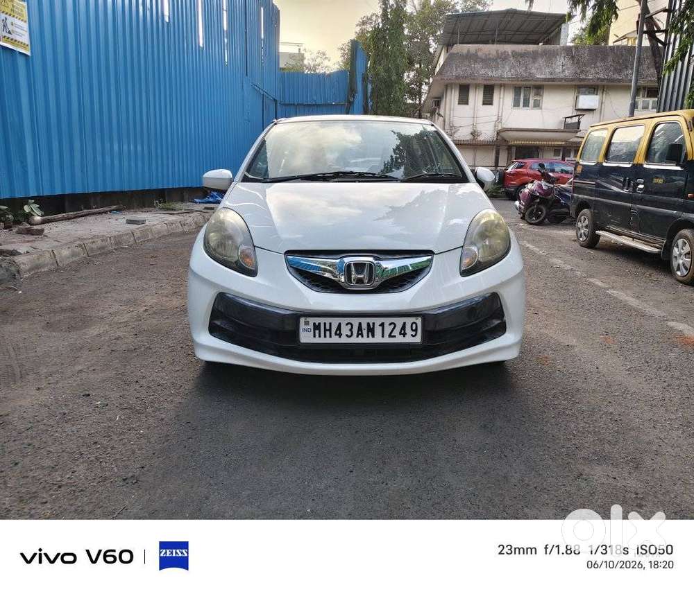 Honda Brio V Mt, 2013, Petrol