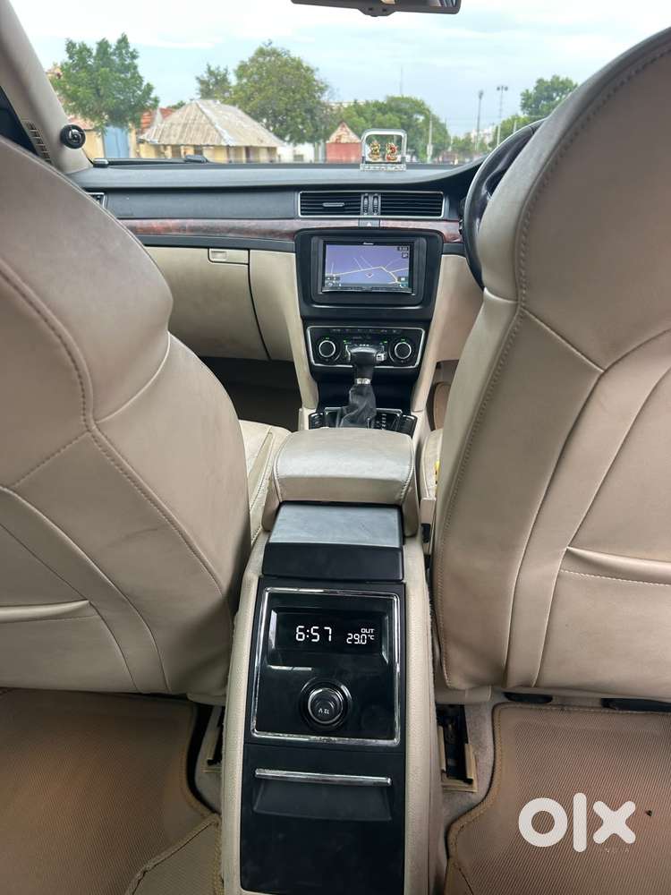Skoda Superb Elegance 2.0 Tdi Cr At, 2010, Diesel
