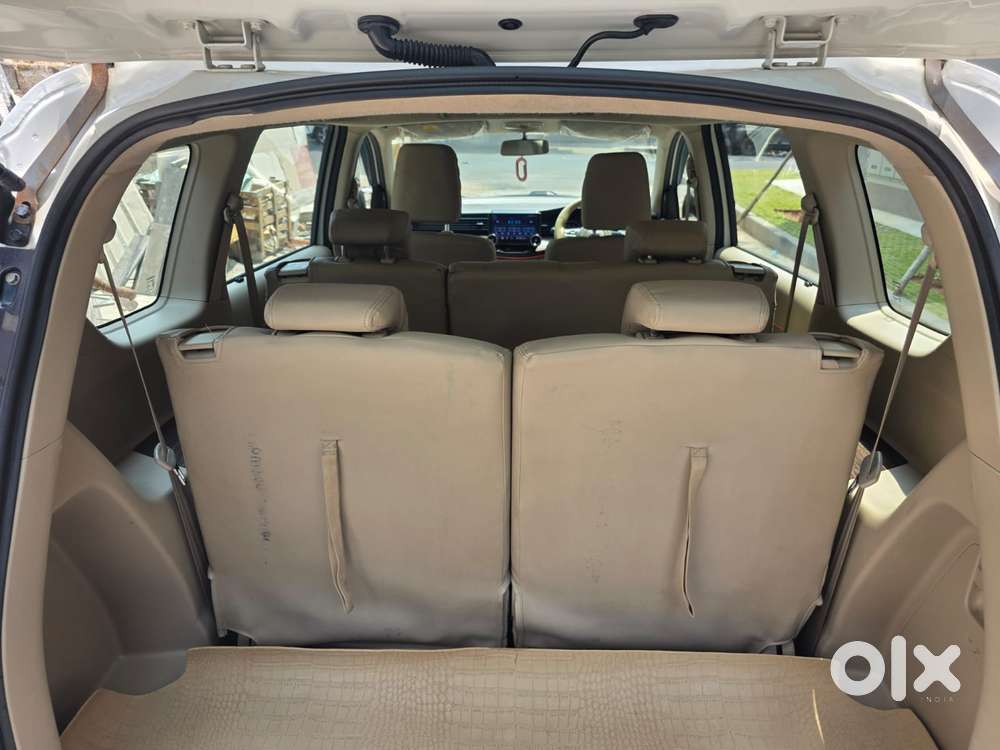 Maruti Suzuki Ertiga 1.5 Zxi Plus Shvs, 2019, Petrol