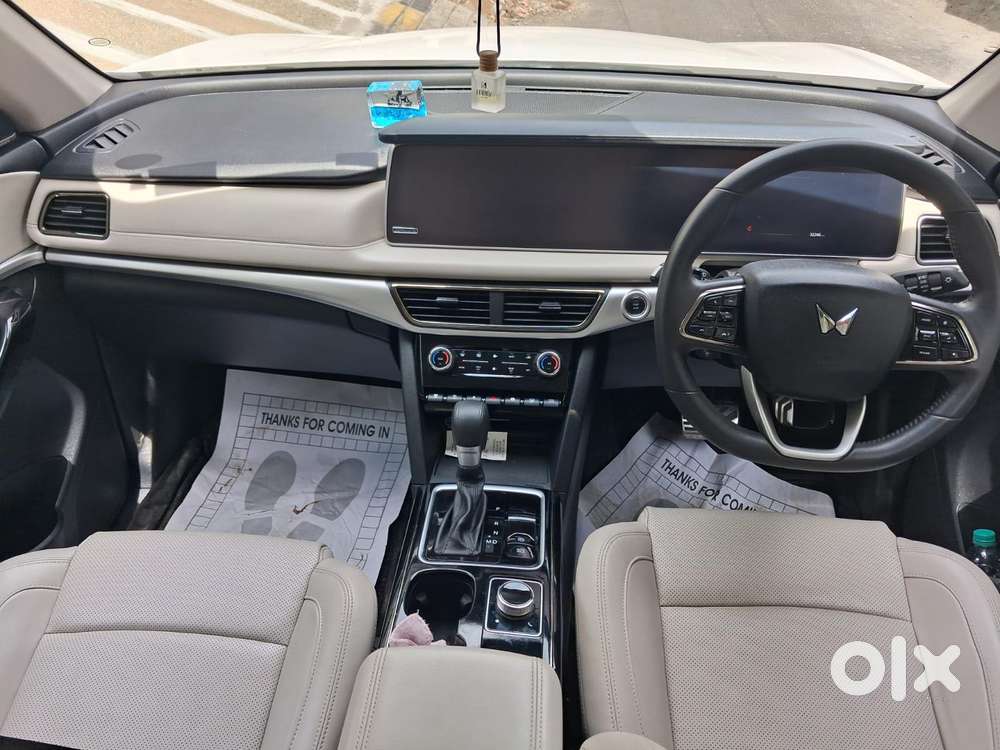 Mahindra Xuv700 2.2 Ax 7 Diesel At Luxury Pack Str, 2024, Diesel