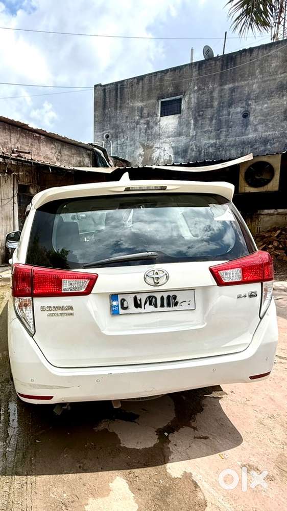 Toyota Innova Crysta 2022
