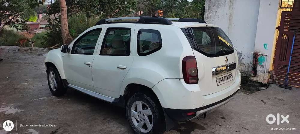 Renault Duster Sandstorm 2013 Edition
