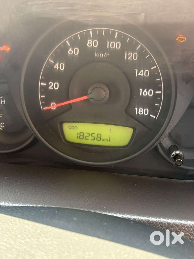 Hyundai Eon Era +, 2017, Petrol