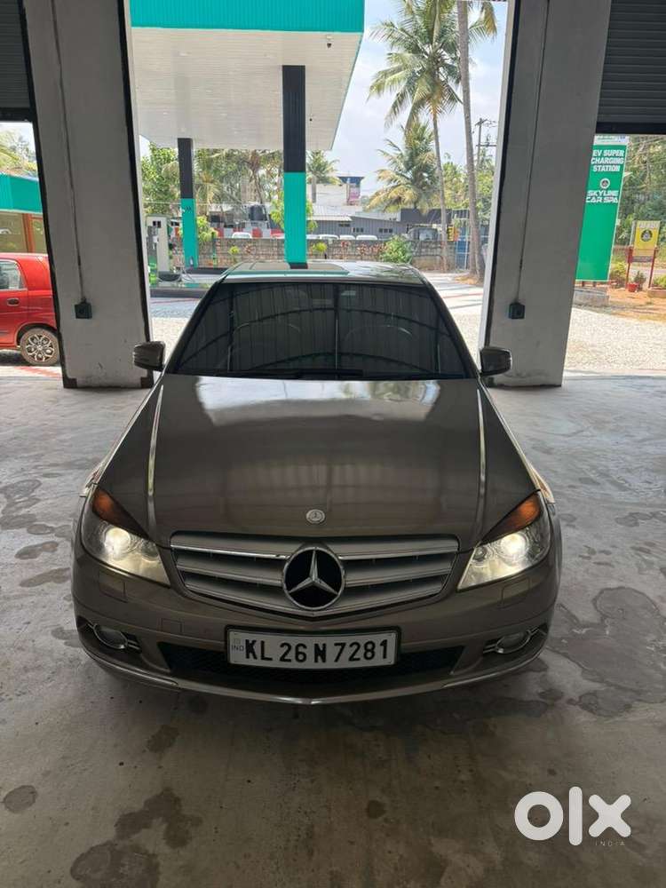 Mercedes-benz C-class 2011 Petrol Well Maintained
