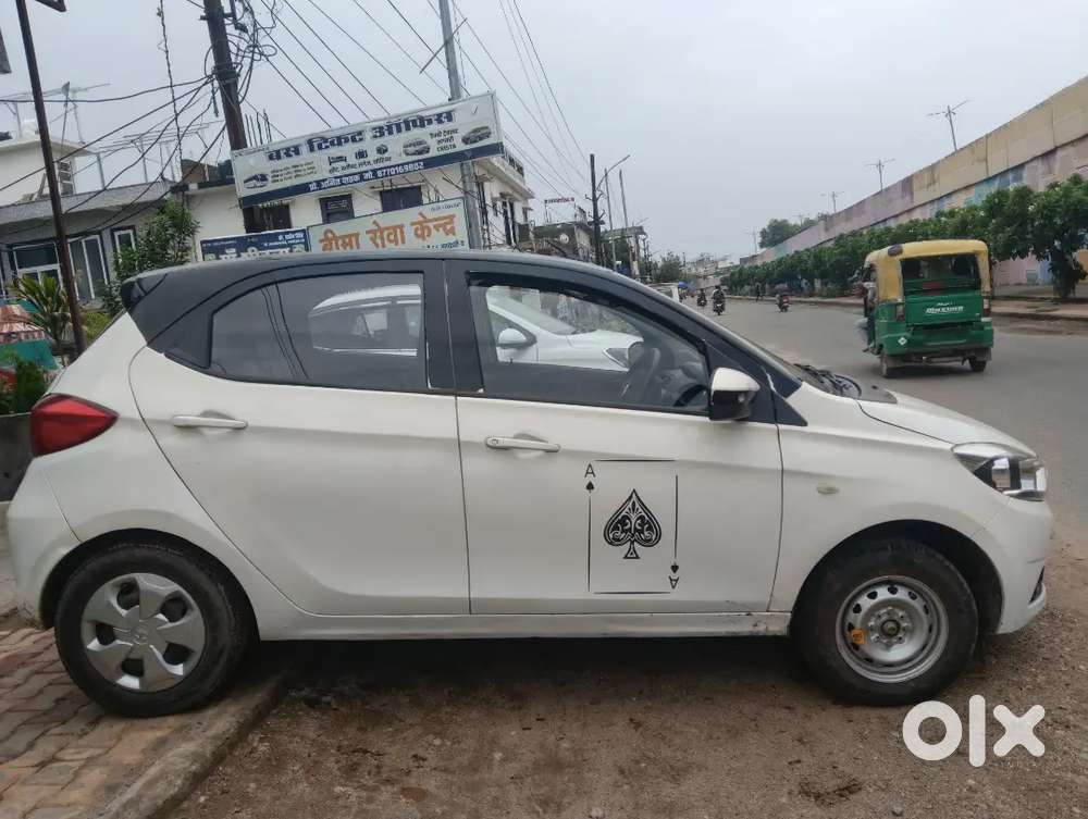 Tata Tiago Revotron 2019