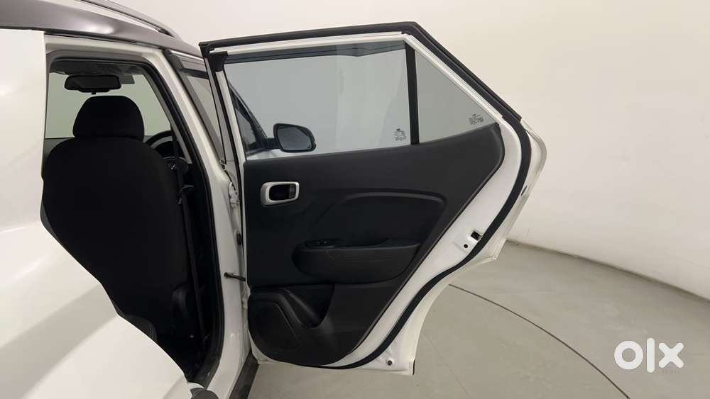 Hyundai Venue 1.0 Sx (o) Turbo Dct, 2022, Petrol