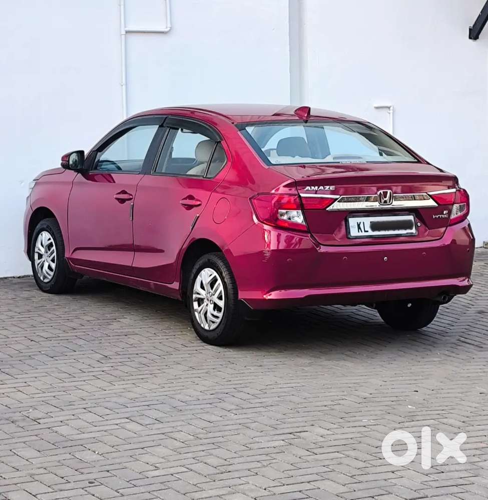 Honda Amaze Cvt Automatic Showroom Maintained Car For Sale