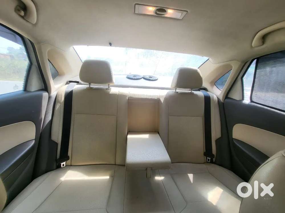 Volkswagen Vento 2013 Petrol Well Maintained