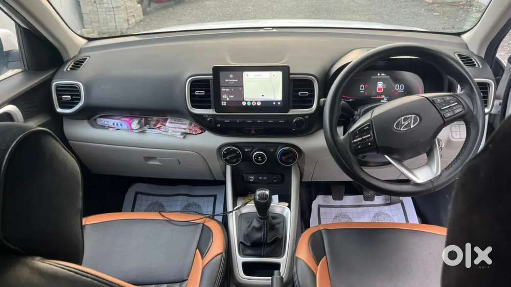 Hyundai Venue 1.2 2024 Petrol Manual