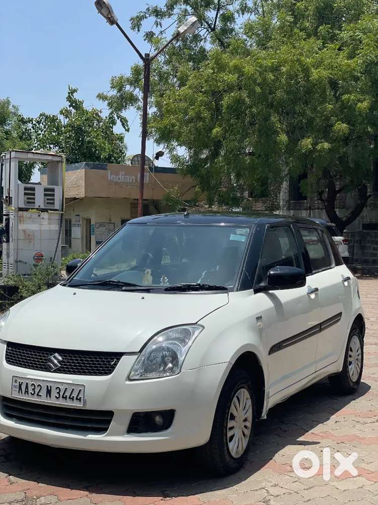 Maruti Suzuki Swift 2011 Diesel 198000 Km Driven