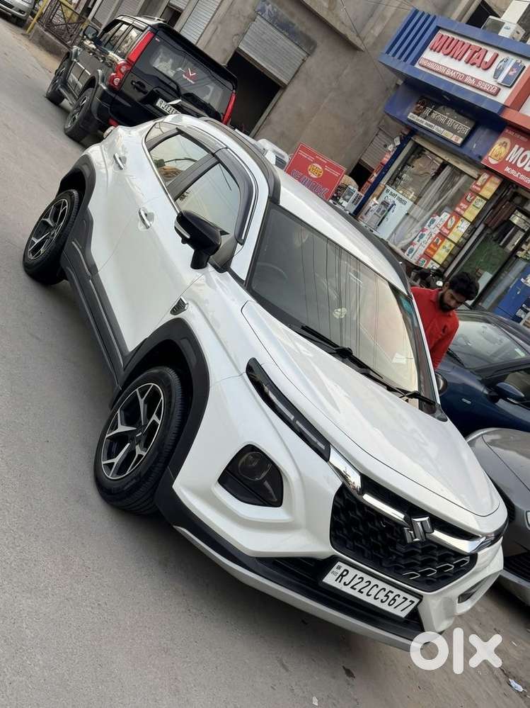 Maruti Suzuki Fronx Sigma 1.2 Mt, 2023, Petrol