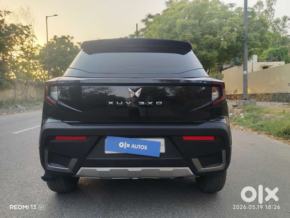 Mahindra Xuv 3xo Mx3, 2024, Petrol