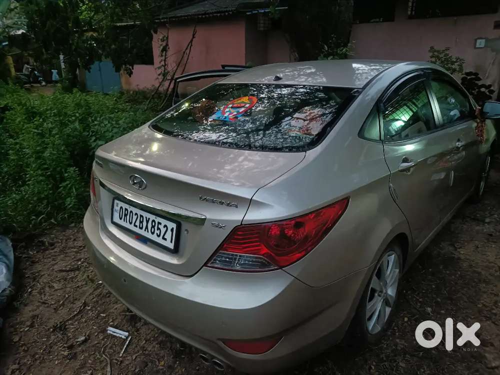 Hyundai Verna Fluidic 2011 Manual Sx