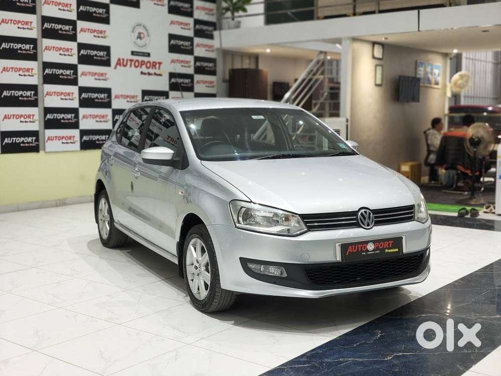 Volkswagen Polo Petrol Highline 1.6l, 2011, Petrol
