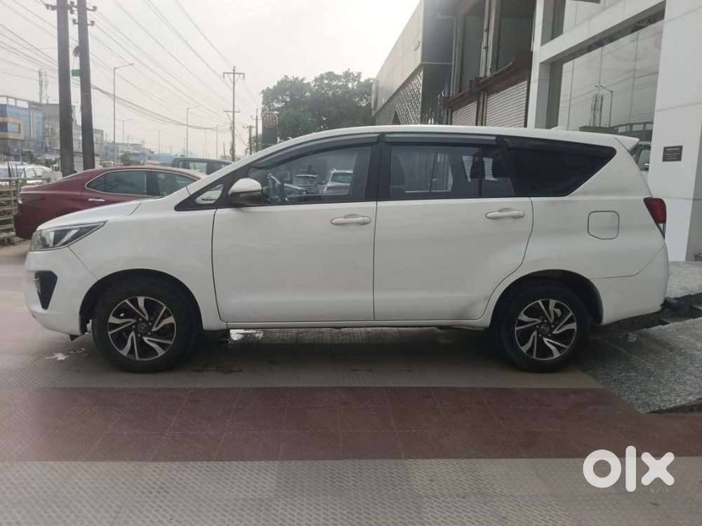Toyota Innova Crysta 2.4 G Mt 7 Str, 2021, Diesel
