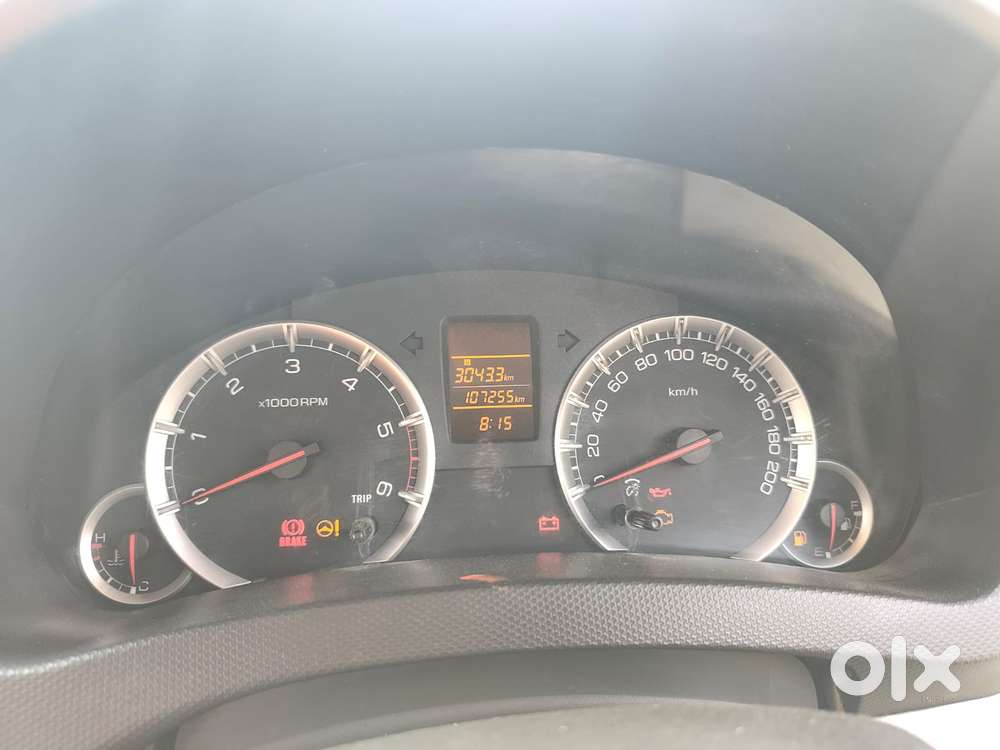 Maruti Suzuki Swift Dzire Vdi (o), 2015, Diesel