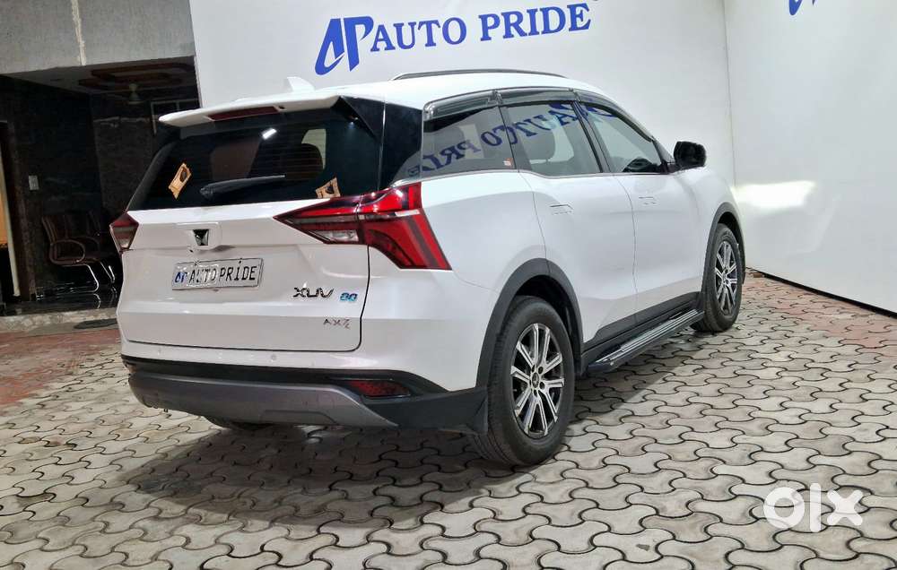 Mahindra Xuv700 Ax7l 6 Str At, 2023, Diesel
