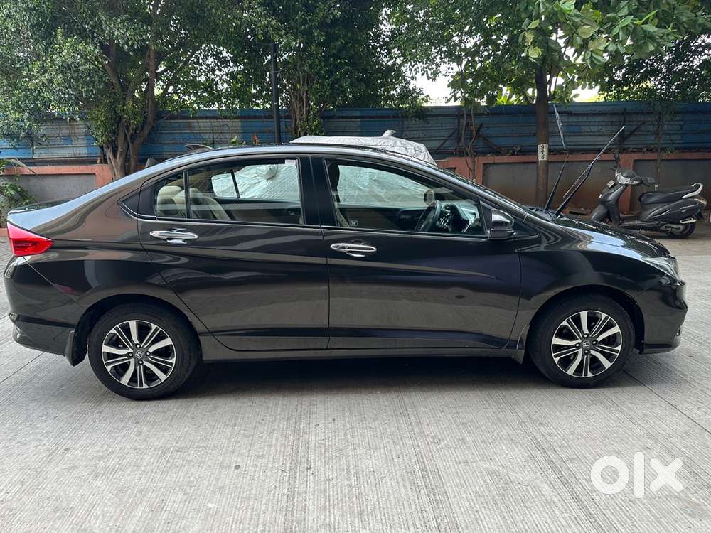 Honda City Petrol 2017 Company Service History In Excellent Condition