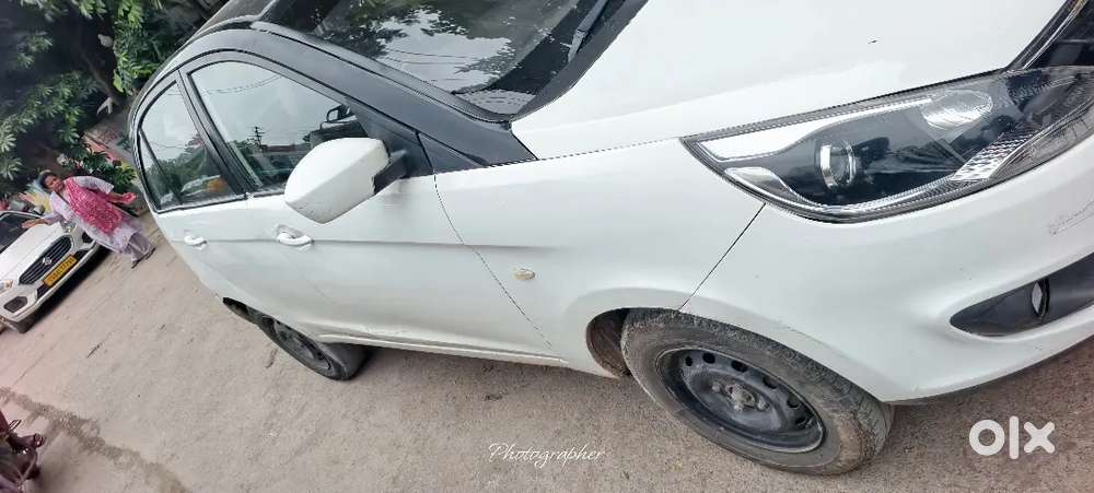 Tata Bolt 1.3 Xe 2017