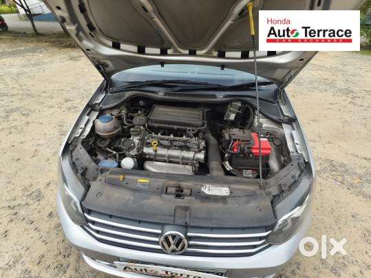 Volkswagen Vento 1.6 Highline, 2015, Petrol