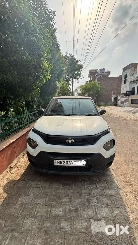 Tata Punch Petrol 19570 Km Driven