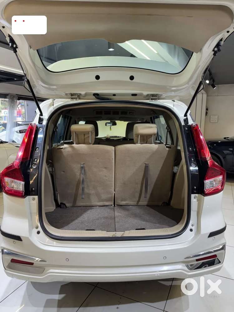 Maruti Suzuki Ertiga Vxi At, 2022, Petrol