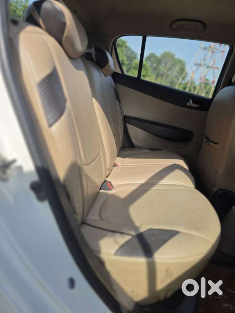 Hyundai I20 1.2 Sportz, 2012, Petrol