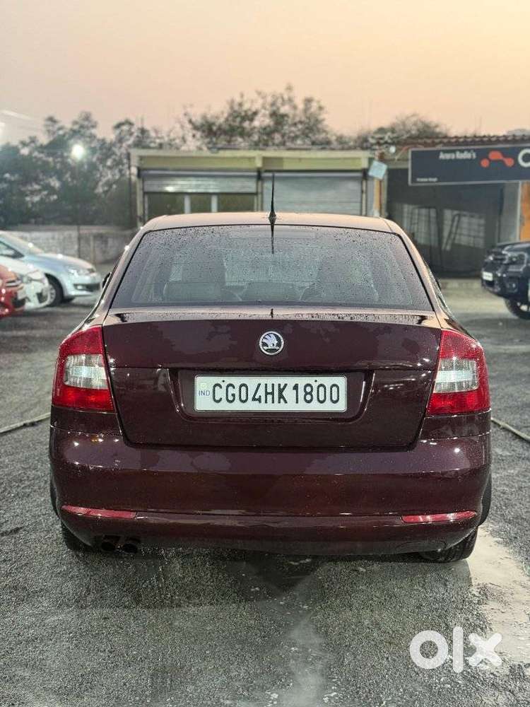 Skoda Laura Elegance 2.0 Tdi Cr At, 2014, Diesel