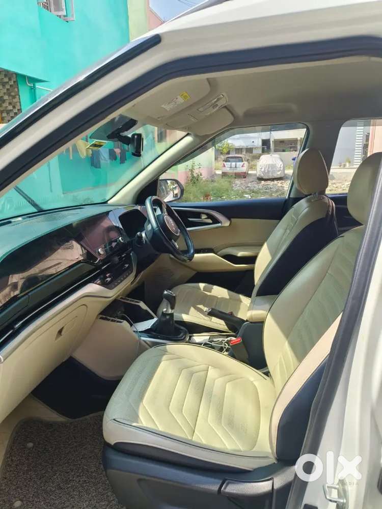 Kia Carens 1.5 Diesel Luxury – Single Owner  White  Top Condition