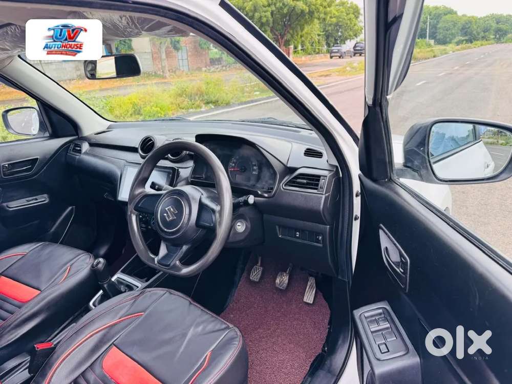 Maruti Suzuki Swift Lxi, 2022, Petrol