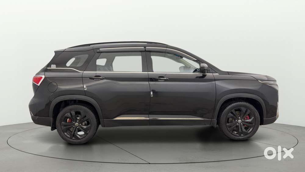 Mg Hector Plus Sharp Pro Blackstorm 2.0 Turbo Diesel 7 Str, 2024, Di..