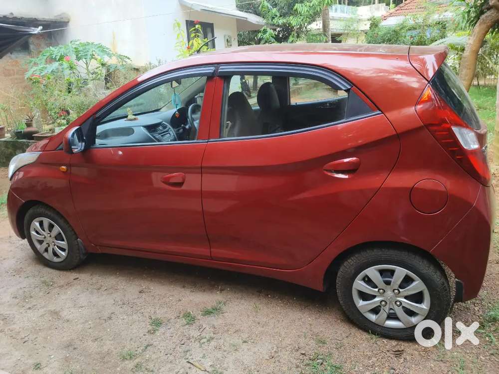 Hyundai Eon Sportz 2012