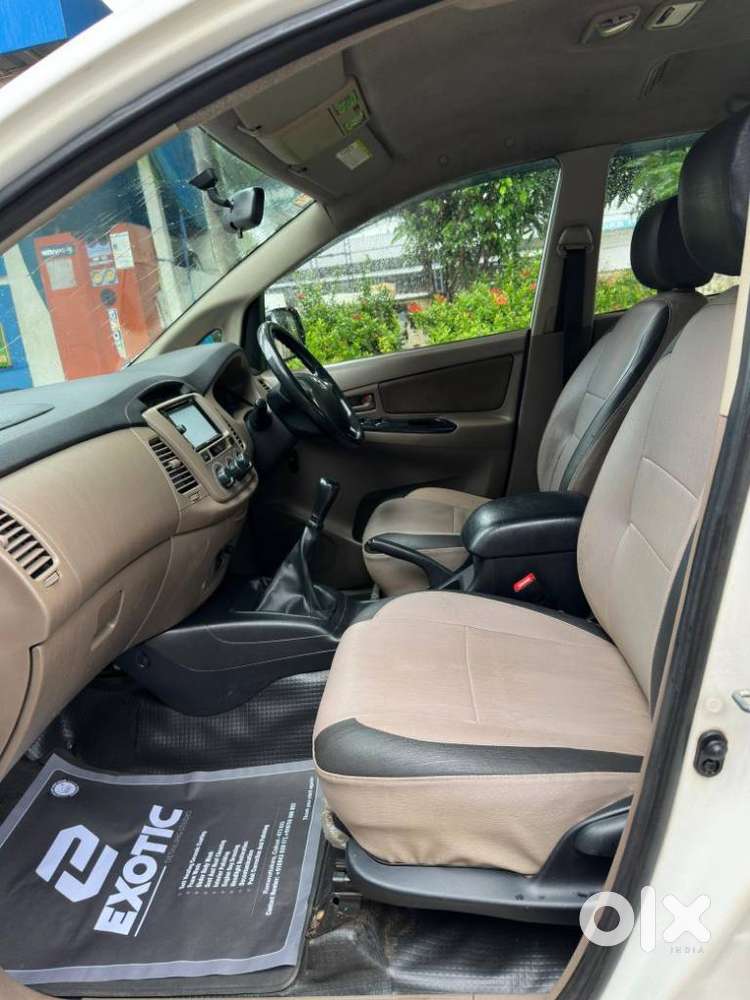 Toyota Innova 2.5 G (diesel) 7 Seater, 2015, Diesel