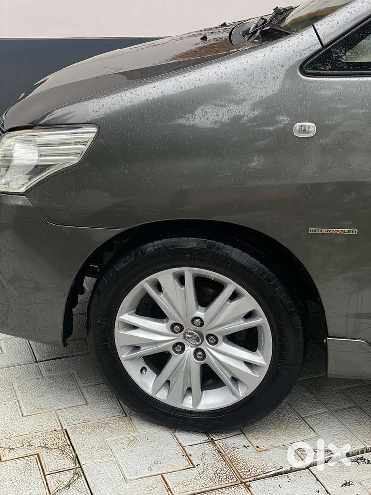 Toyota Innova Diesel 2013