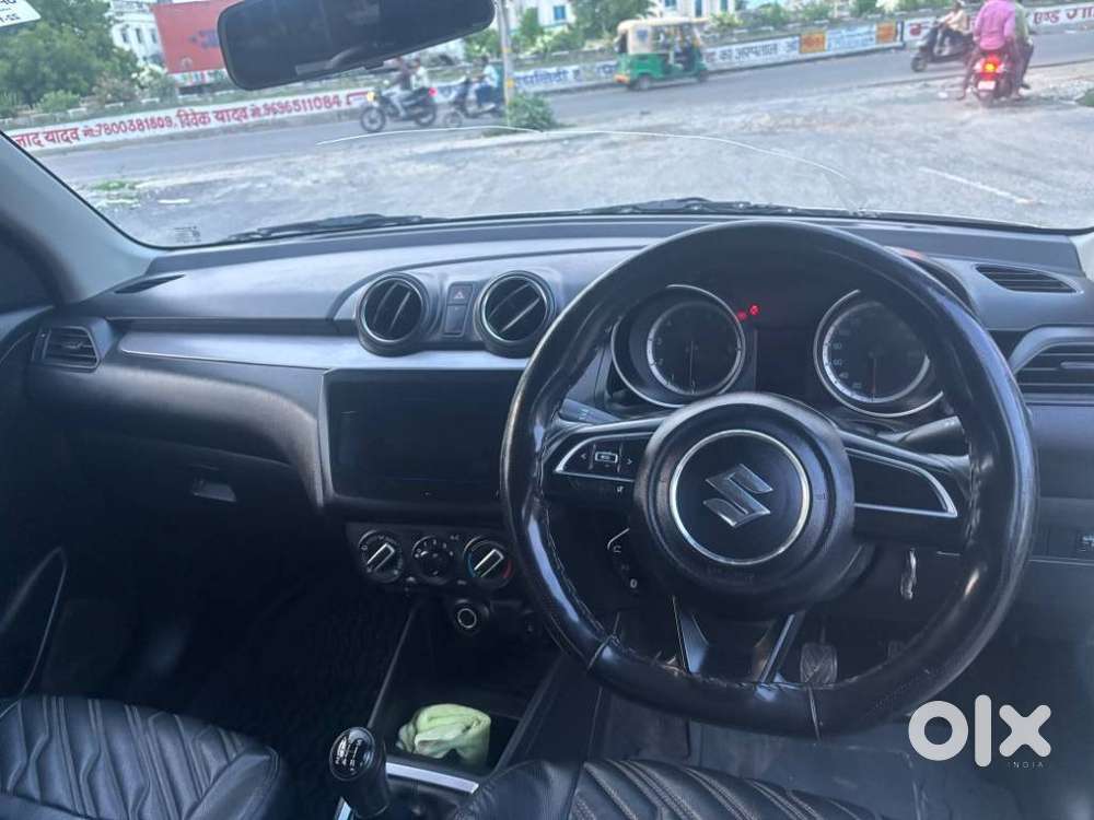 Maruti Suzuki Swift Vxi + Manual, 2021, Petrol