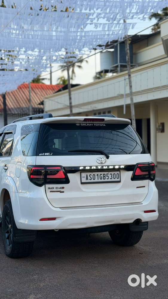 Toyota Fortuner 4x4 Automatic 2015