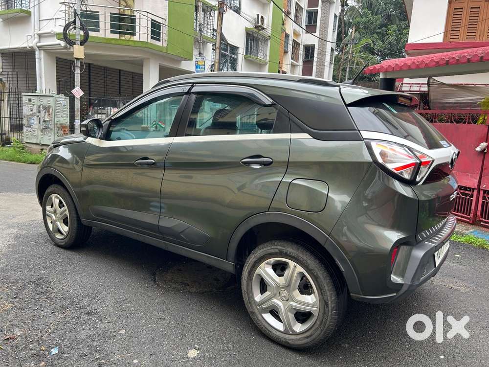 Tata Nexon 1.2 Revotron Xm (s), 2022, Petrol