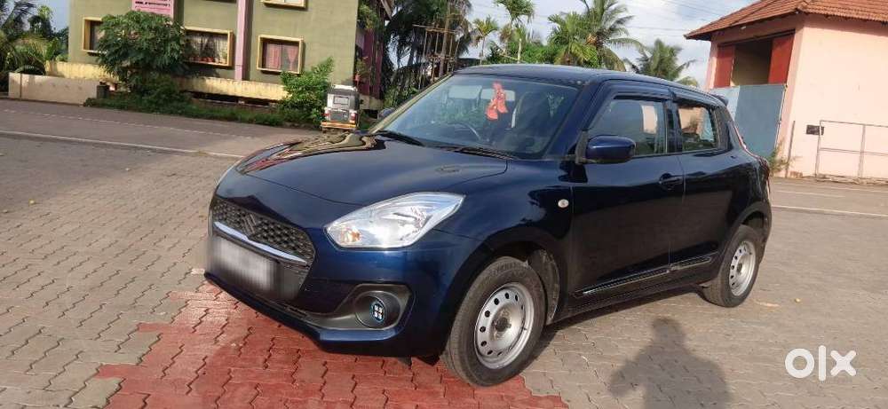 Maruti Suzuki Swift 1.2 Lxi (o), 2022, Petrol