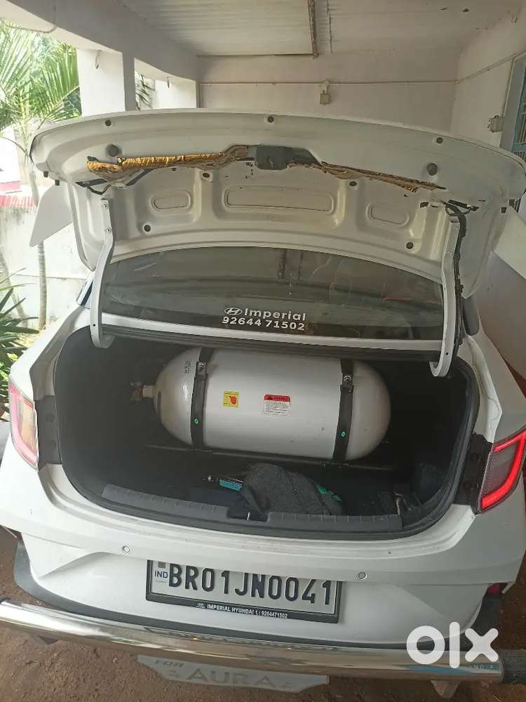 Hyundai Aura 2025 Cng & Hybrids 14000 Km Driven
