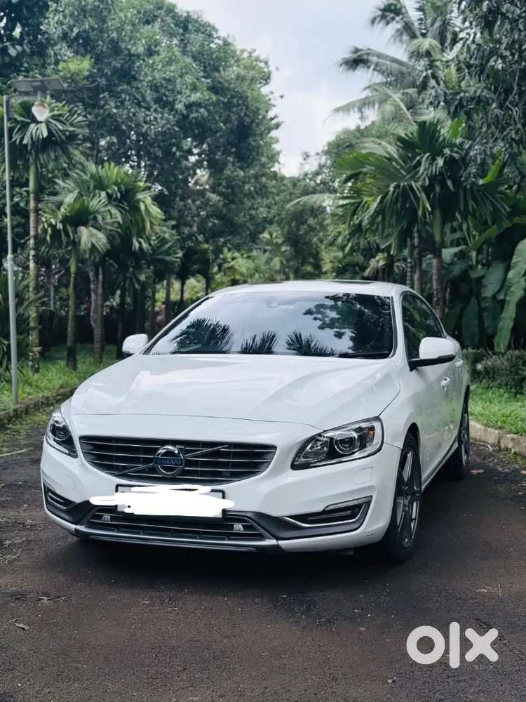 Volvo S60 Diesel Automatic 2016 Second Hand