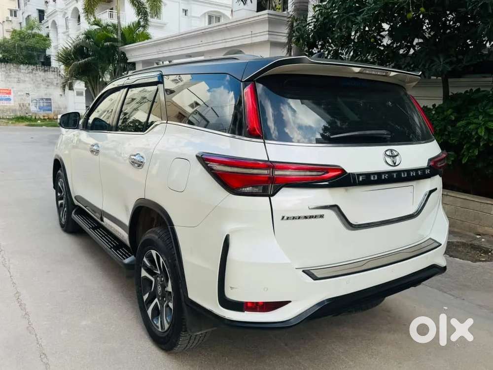 Toyota Fortuner Legender, 2022, Diesel