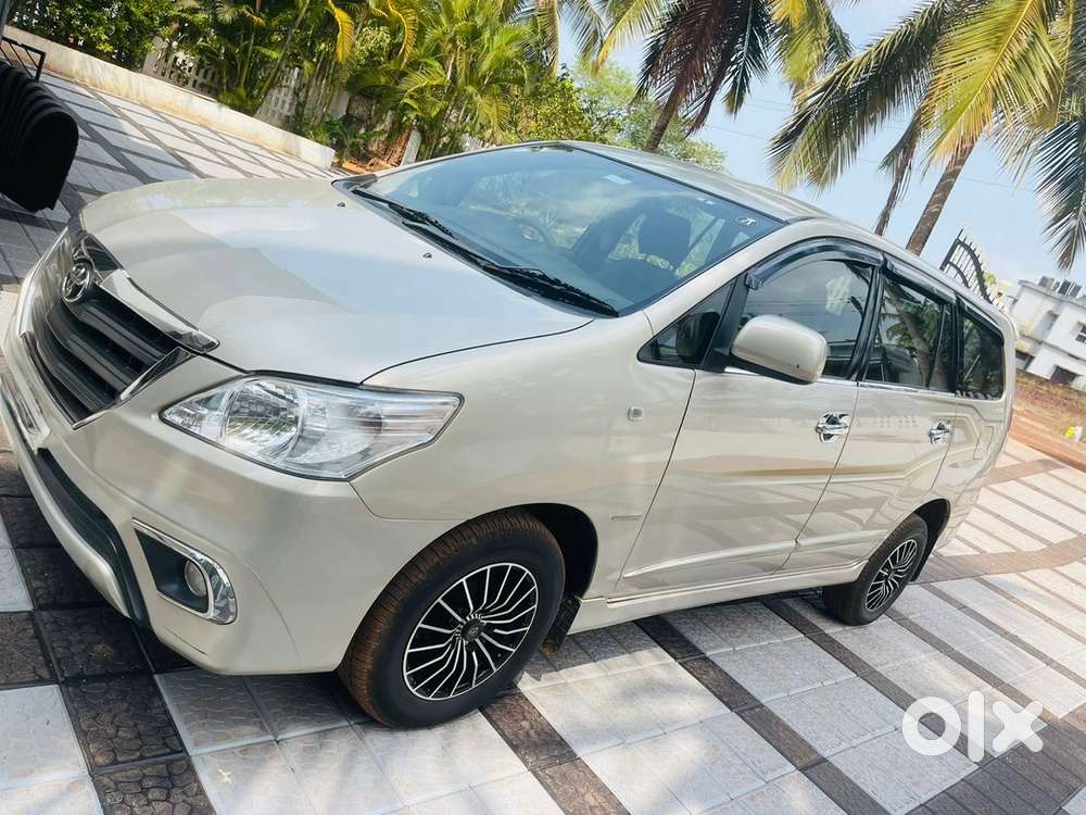 Toyota Innova Diesel 2014